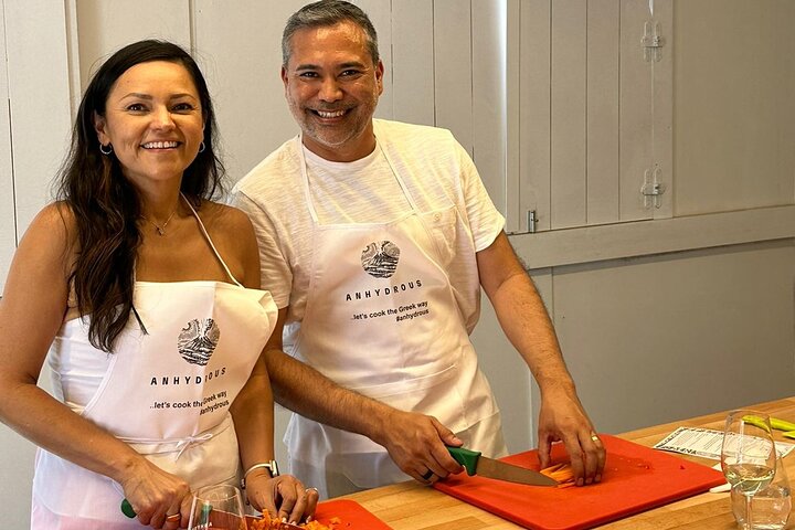 Santorini Private Cooking Class and Island Tour Experience