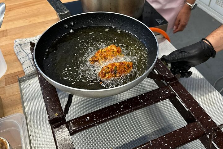 Santorini Private Cooking Class and Island Tour Experience
