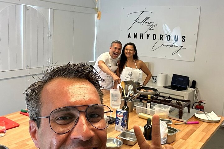 Santorini Private Cooking Class and Island Tour Experience