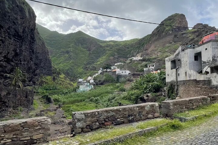 Santo Antão Day Trip by Car – Explore Island Highlights