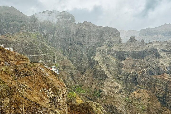 Santo Antão: Trek Ponta do Sol to Cruzinha, or Vice Versa