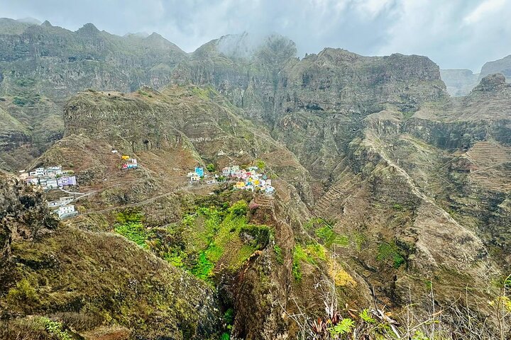 Santo Antão: Trek Ponta do Sol to Cruzinha, or Vice Versa