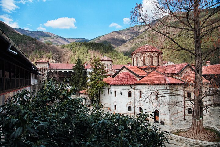 Private trip to Bachkovo Monastery and Assen’s Fortress