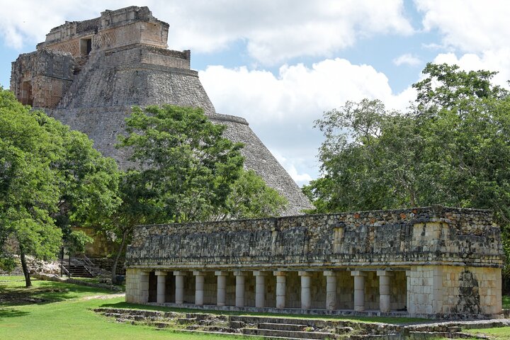 Tour to Uxmal Kabah and Chocolate Museum from Mérida