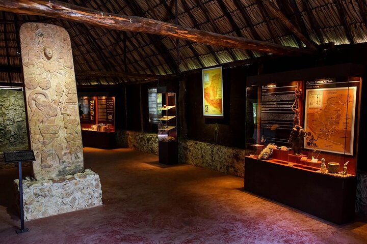 Tour to Uxmal Kabah and Chocolate Museum from Mérida
