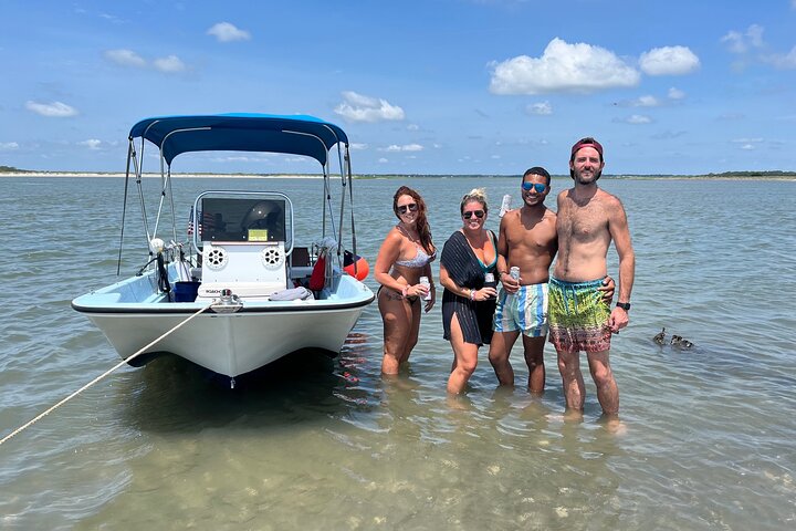 Morris Island Dolphin Cruise and Shelling Trip