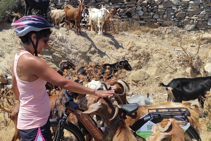 Ios Valley E-Bike Nature Escape