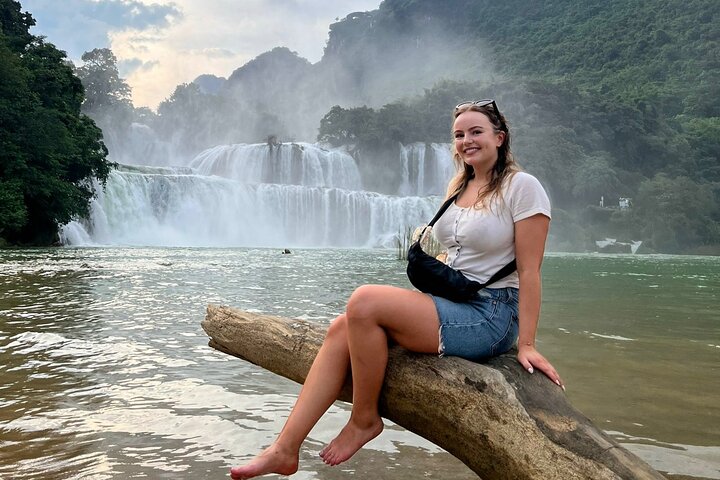 Ban Gioc Waterfall - Nguom Ngao Cave Full Day Tour