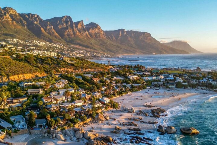 Robben Island and Iconic Table Mountain Tour