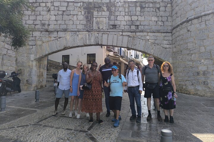 From Valencia: Day Tour in Peniscola, Game of Thrones