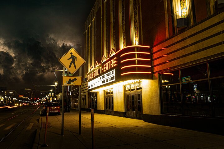 Macabre, Murder, & Mayhem in Motor City : Detroit Ghost Tour