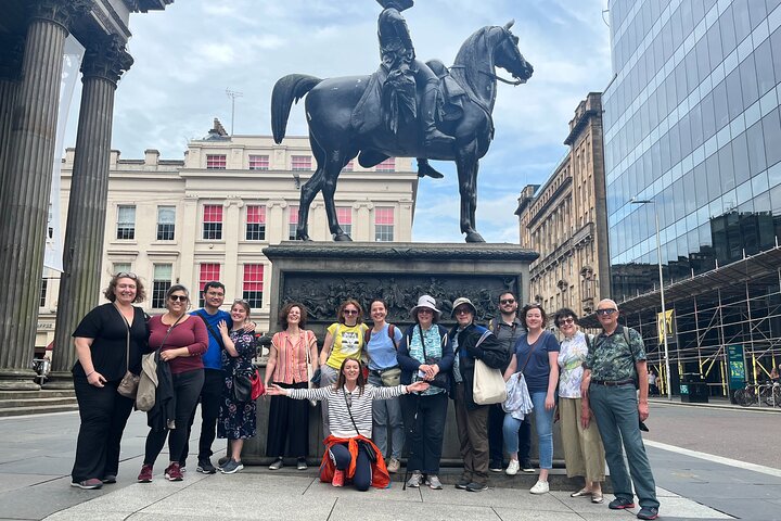Glasgow City Centre Walking Tour with Local Guide