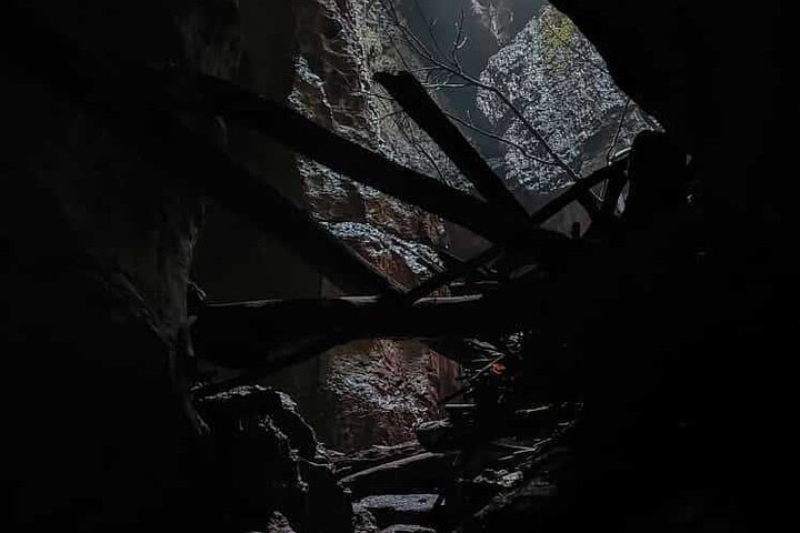 Cave Of The Tayos | Speleology | Mysterious Caverns | Light Wells | Puyo