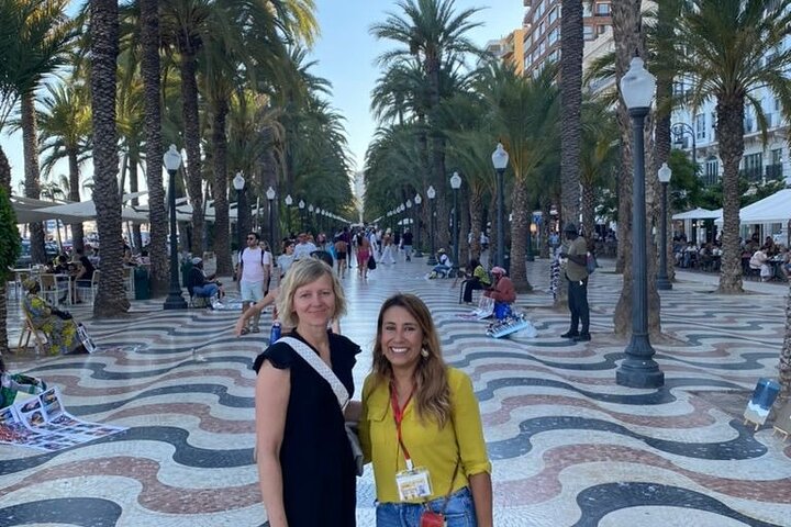 Alicante Tour: Full City, Castle, Market & Tapas Experience