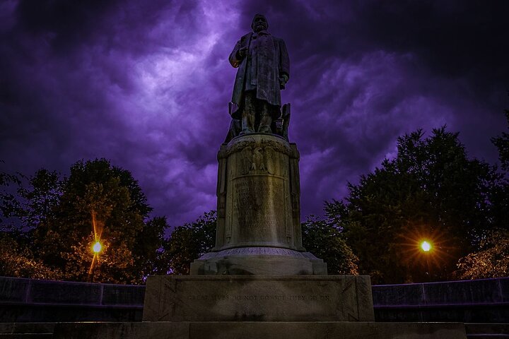 Wicked Wraiths of White River: Indianapolis Ghost Tour