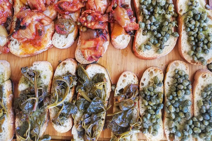 Cappero di Salina: Un'Esperienza di Degustazione Unica