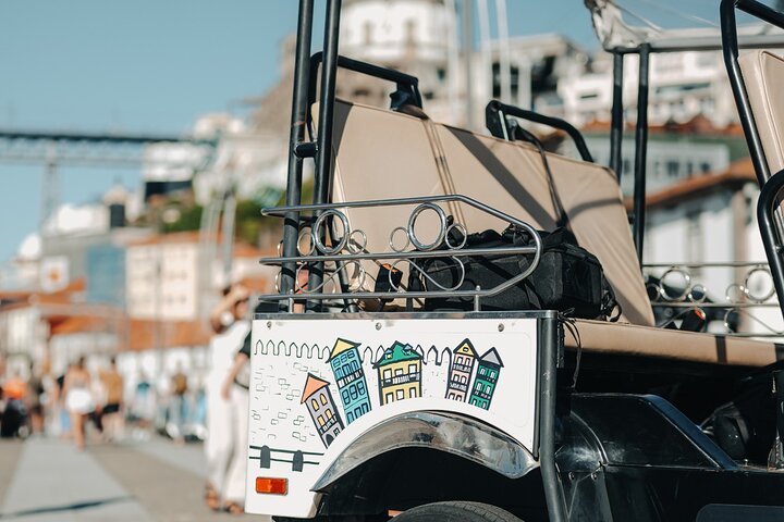 Discover Porto & Gaia Highlights by Private Tuk Tuk (2–4H)