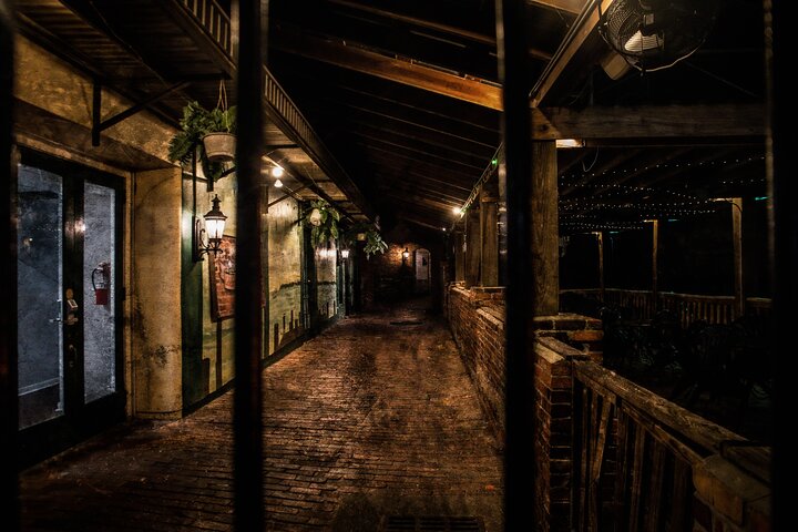 Wraiths & Wicked Whispers: Wilmington Ghost Tour