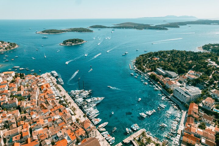 Blue Cave, Hvar & 5 Islands Speedboat Adventure From Split