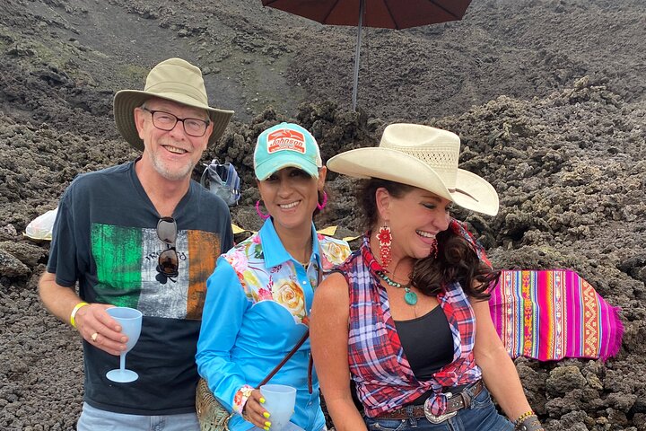 Puerto Quetzal Pacaya Volcano Horseback Ride with Lava Pizza