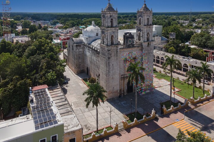 Tour Valladolid, Cenote Suytun and Cenote Oxman from Mérida