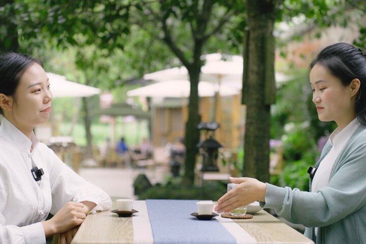 Qing Cheng mountain Taichi class & Tea-tasting experience