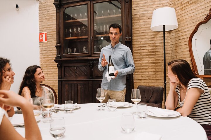 Valencia Tapas Crawl by Food Lover Tour