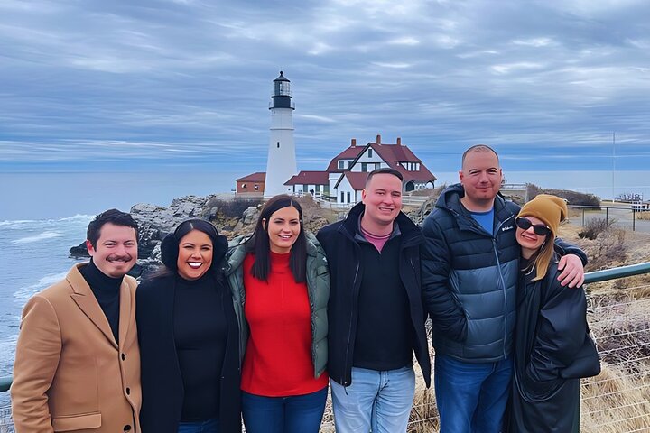 Portland Explorer | Maine History, Culture, & 3 Lighthouses Tour