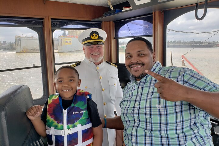 Mobile Harbor Scenic Ships and Port Tour