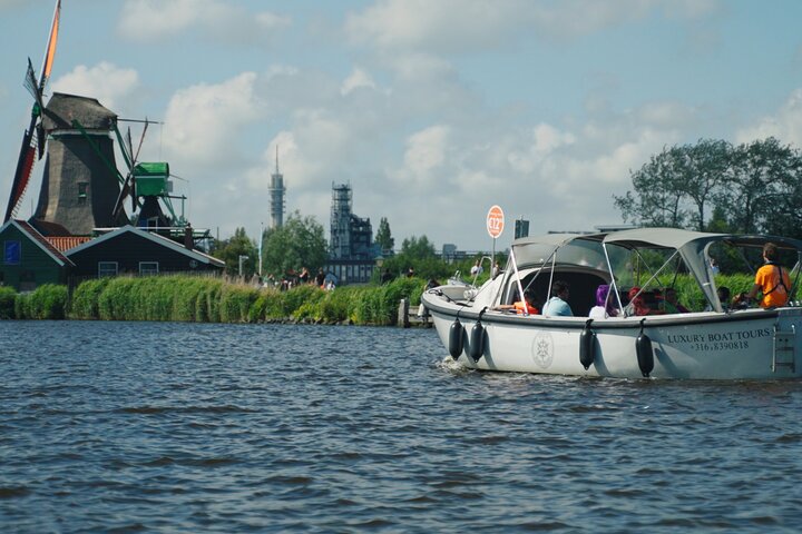 Zaanse Schans Windmill Cruise - UNESCO Windmills With Live Guide