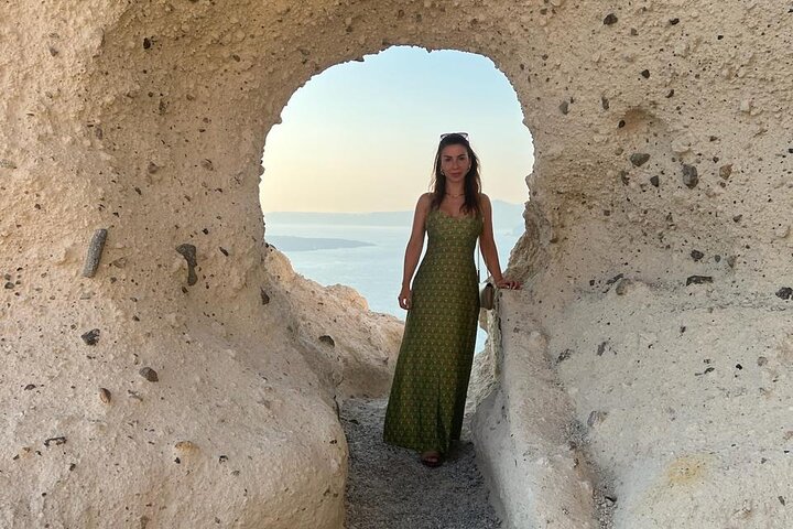 Santorini Private Cooking Class and Island Tour Experience