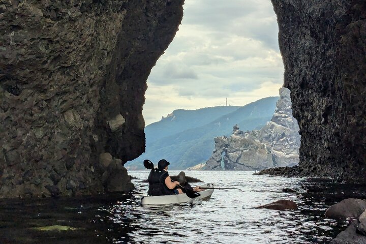 Sea Kayaking Tour – Otaru Coastal Adventure