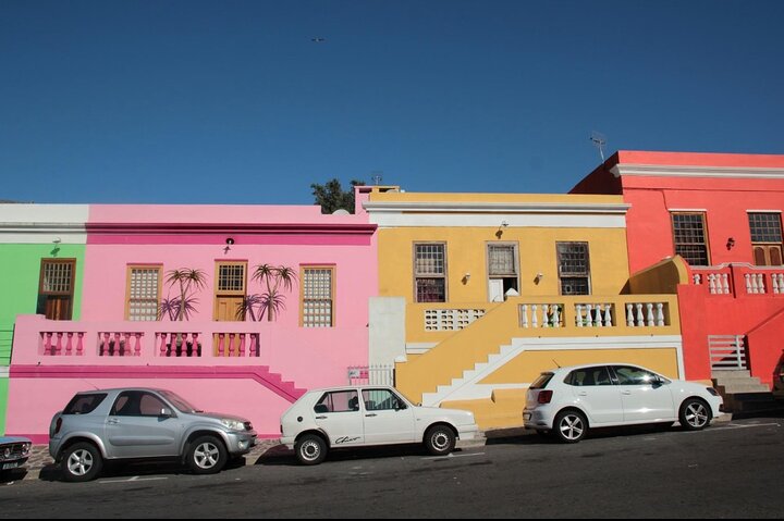 Robben Island and Iconic Table Mountain Tour