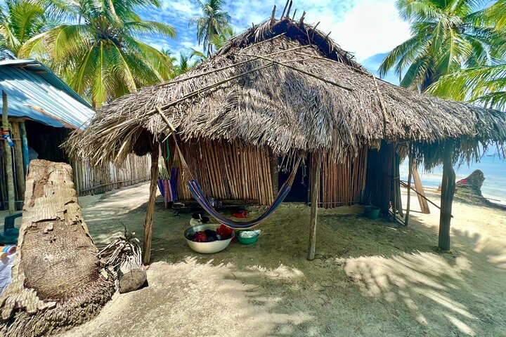 ALL INCLUSIVE San Blas Islands Day Tour on Sailboat