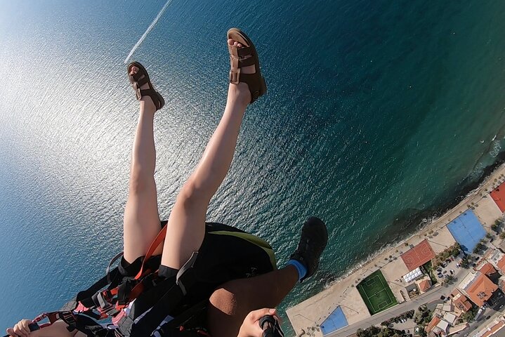Paragliding in Vlore