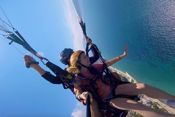 Paragliding in Vlore