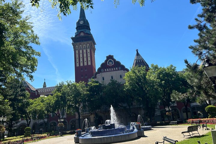 Private Queen of Art Nouveau in Subotica Tour