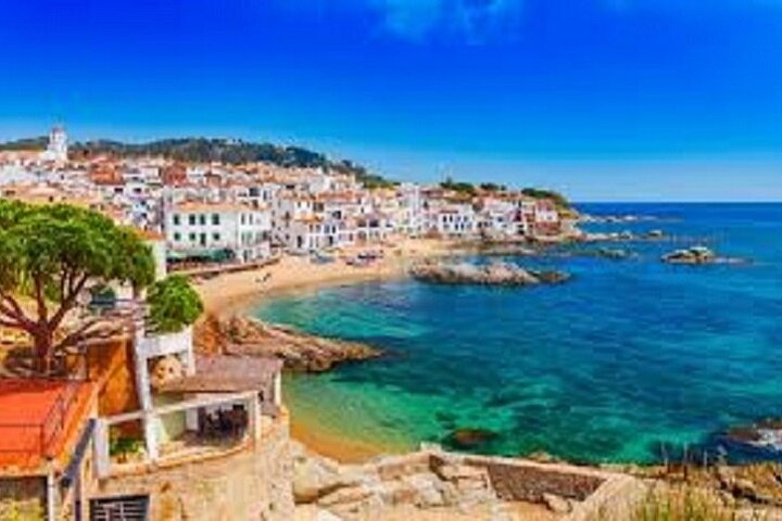 Boat trip from Platja d'Aro to Calella de Palafrugell