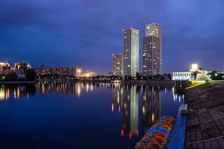 Guided Night Time Tour of Astana in a Private Car