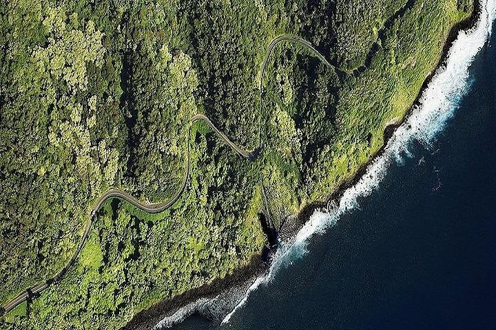 Maui: Road to Hana Deluxe Rainforest and Waterfall Experience