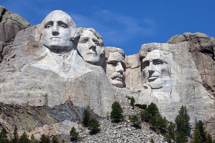 Dakota Highlights: Black Hills, Mt Rushmore & Badlands Audio Tour