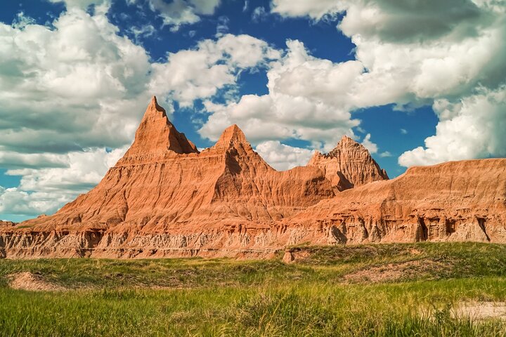 Dakota Highlights: Black Hills, Mt Rushmore & Badlands Audio Tour