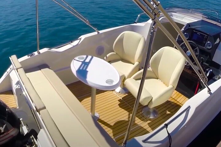 Private Boat Tour from Nice to Monaco, Cannes, Menton