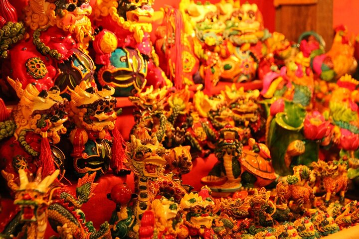 Small-Group: Yehliu, Jiufen & Pingxi Day Tour from Taipei
