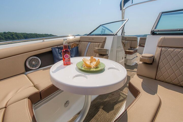 Private escape to discover Cannes & Lerins islands from the sea