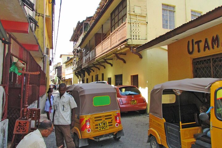 Mombasa City Tour - Fort Jesus, Old Town, Spice Town & Craft