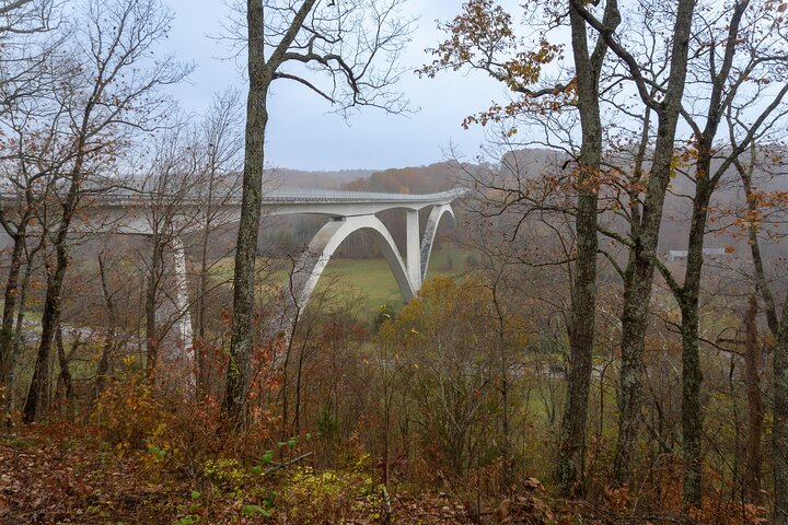 Natchez Trace Parkway: Tennessee & Alabama GPS Audio Driving Tour