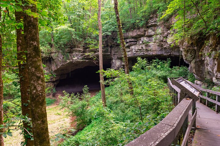 Natchez Trace Parkway: Tennessee & Alabama GPS Audio Driving Tour