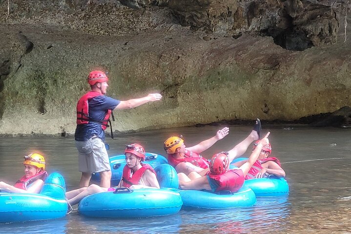 Cave Tubing and Altun Ha Mayan Ruin from Belize City with Lunch