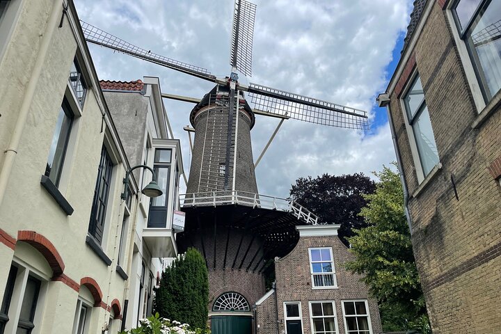 Self-Guided Walking Tour of Gouda: Canals, Colonies, and Cheese